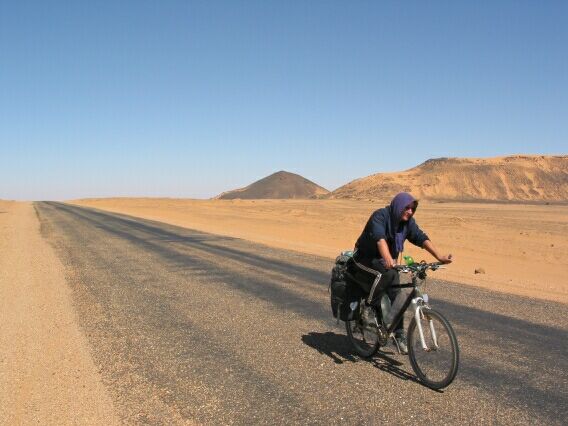 Back to real roads and 300Km across the Baiyua Desert to Omdurman. Leah thanks Mr. Macadam.